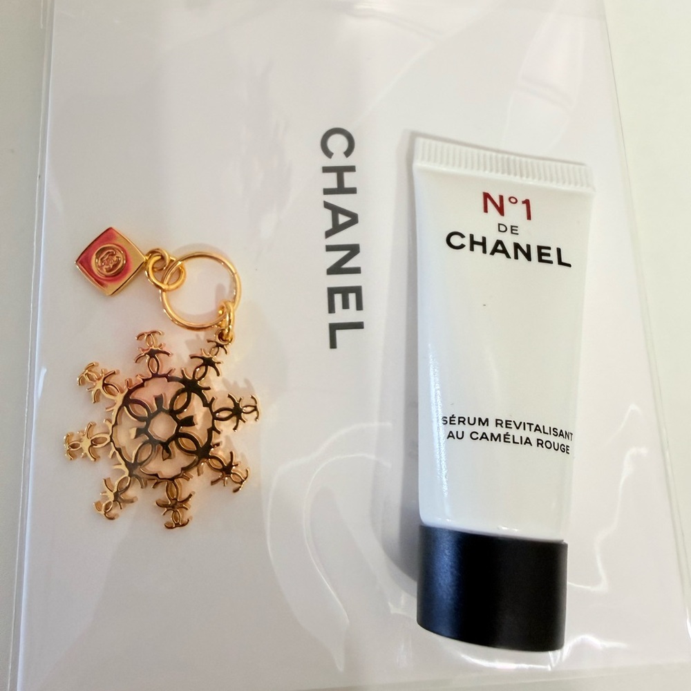 Chanel Serum and Keychain - Picture 8 of 9